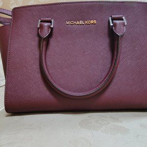 Michael Kors zip top bag